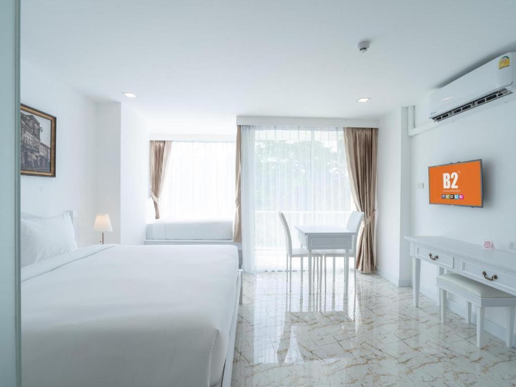 บีทู ภูเก็ต พรีเมียร์ โฮเทล Hotel Phuket ภายนอก รูปภาพ