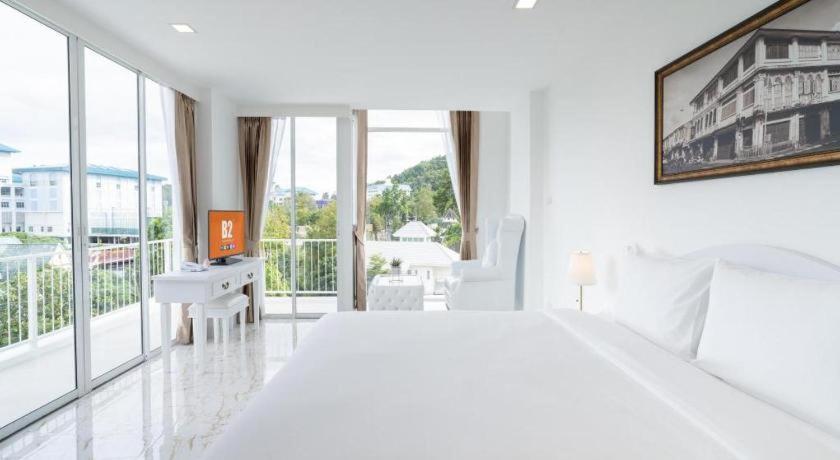 บีทู ภูเก็ต พรีเมียร์ โฮเทล Hotel Phuket ภายนอก รูปภาพ